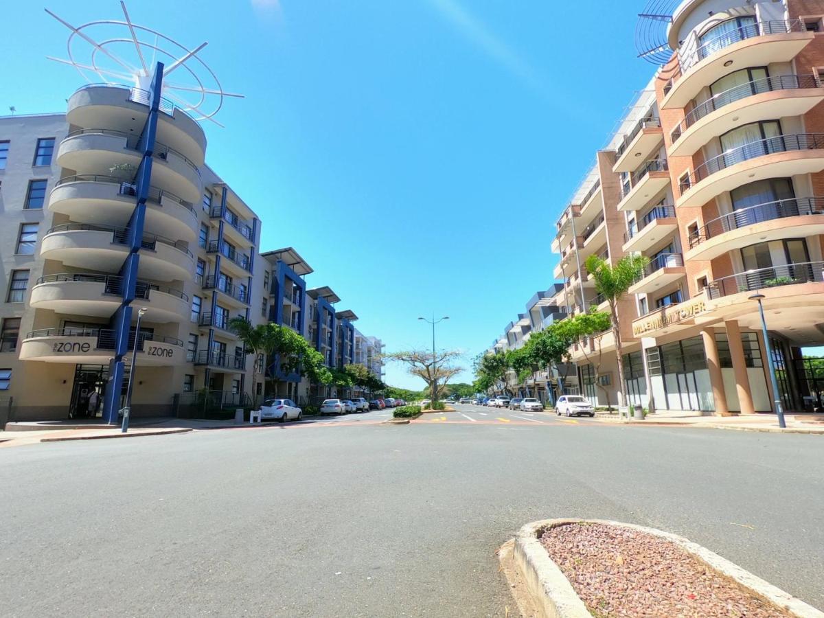 Pristine King Size Bed Apartment In Secure Complex Durban Exterior photo