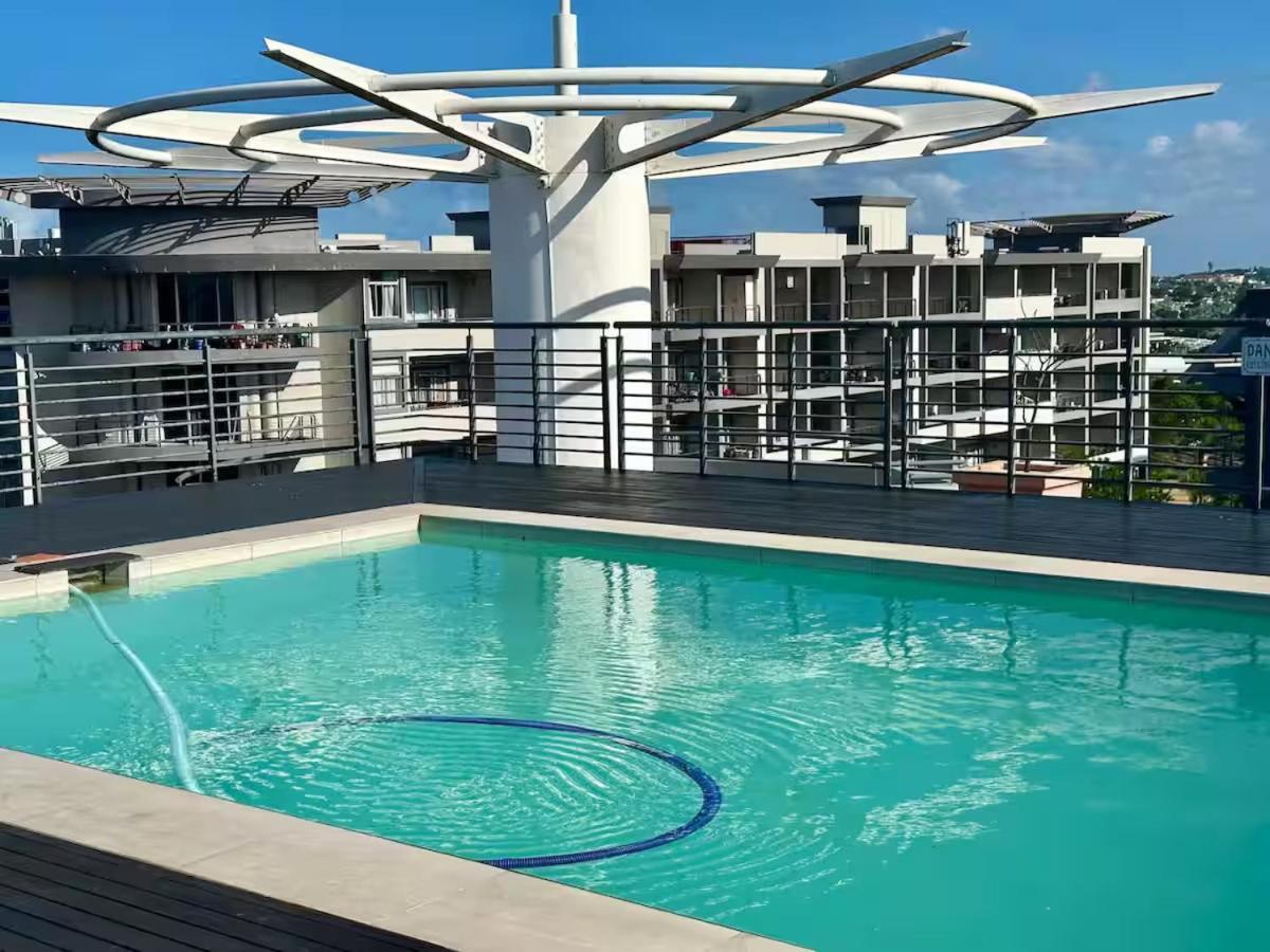 Pristine King Size Bed Apartment In Secure Complex Durban Exterior photo